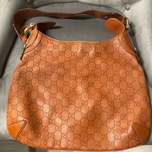 Gucci shoulder bag